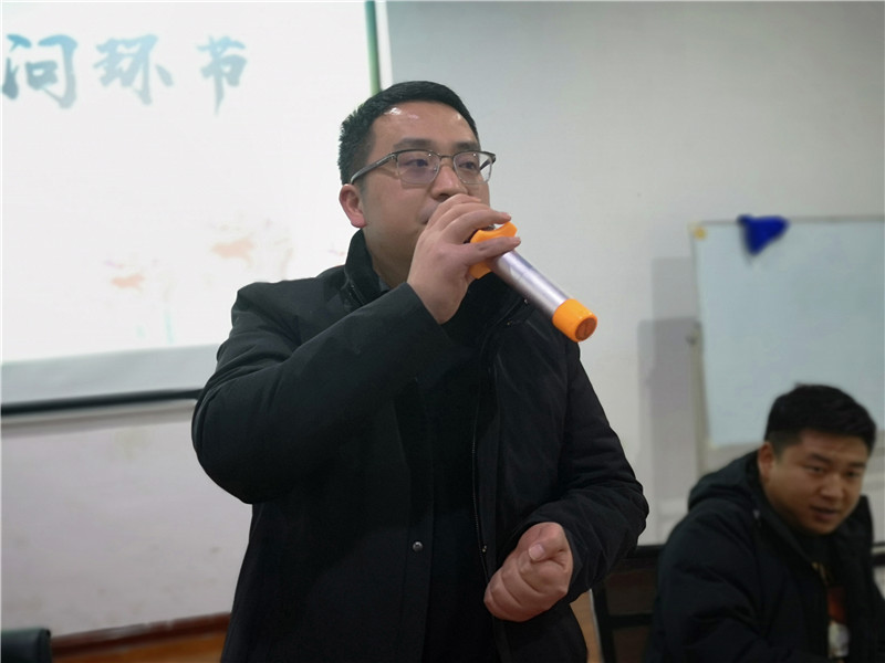  茶话会丨同学们的聚会好happy，每个话题都让人着迷！