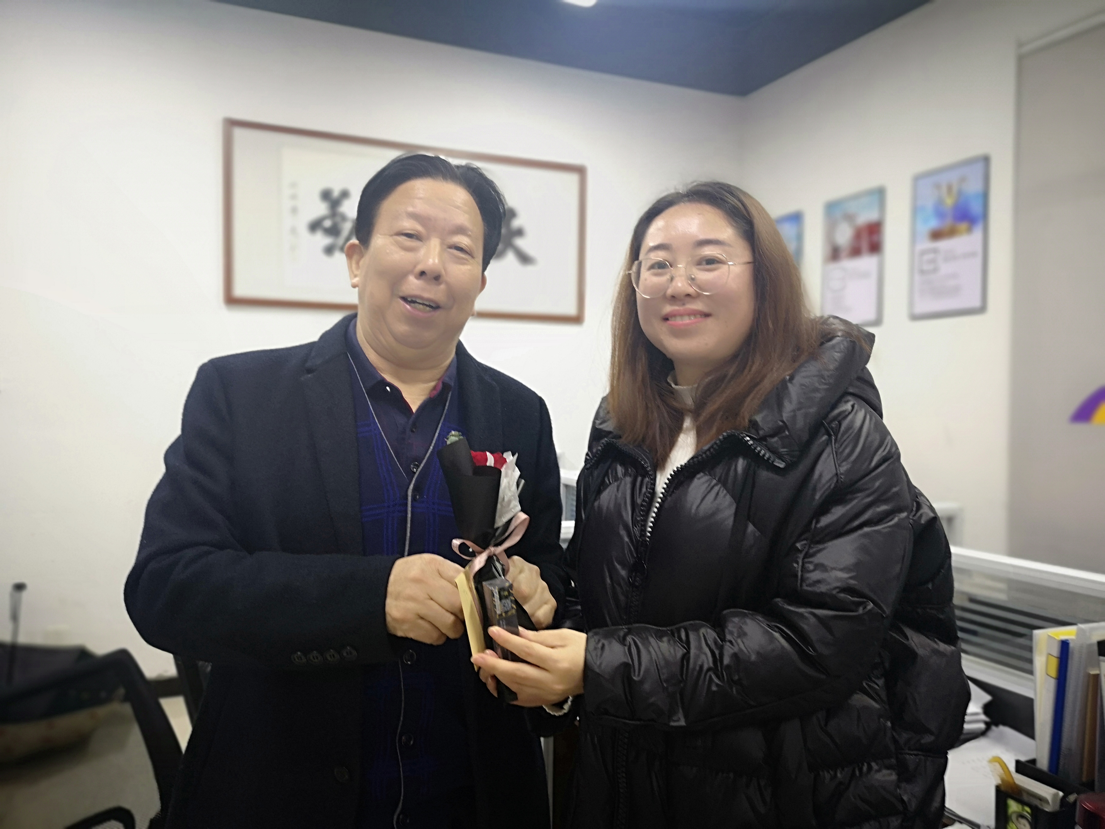 <b> 女神节快乐丨提升教师幸福感，做有温度的教育人！</b>
