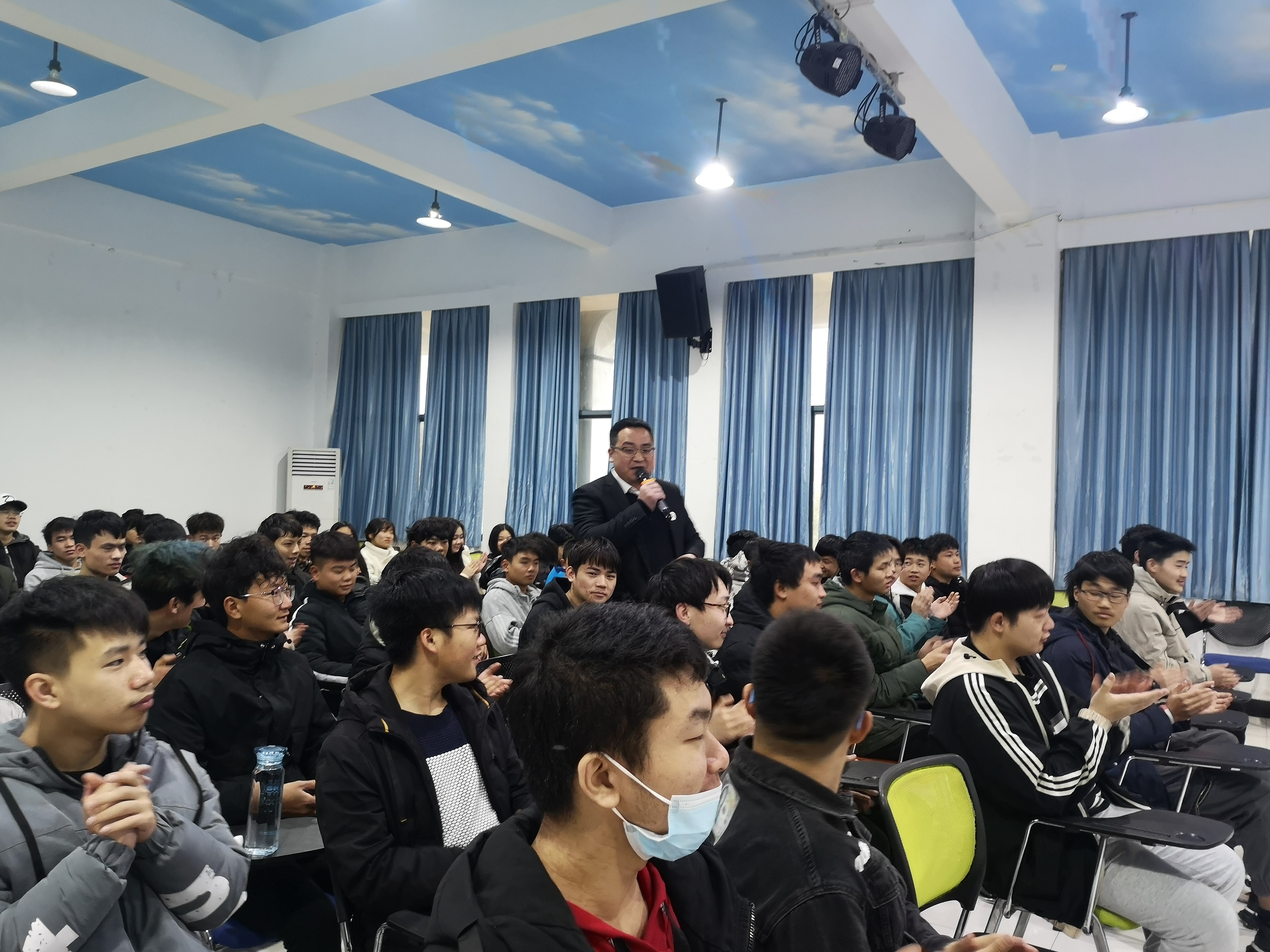 <b>开班典礼丨让我们在硅谷，一起成为更优秀的人吧~</b>